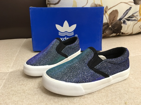 Παιδικά παπούτσια για αγόρια 15 Μοντέλα