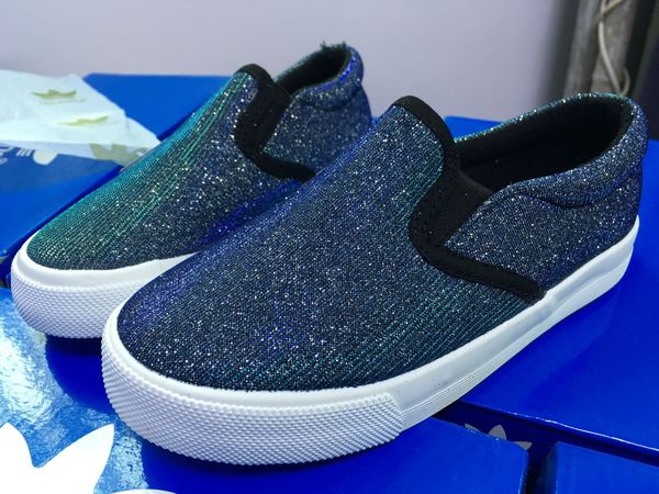 Παιδικά παπούτσια για αγόρια 15 Μοντέλα