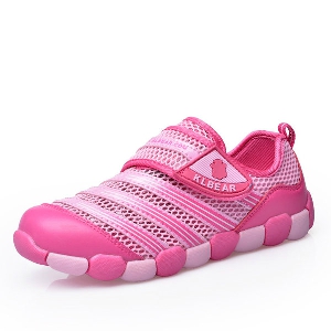 Дишащи обувки с лепки за момичета - 2 модела в син и розов цвят 