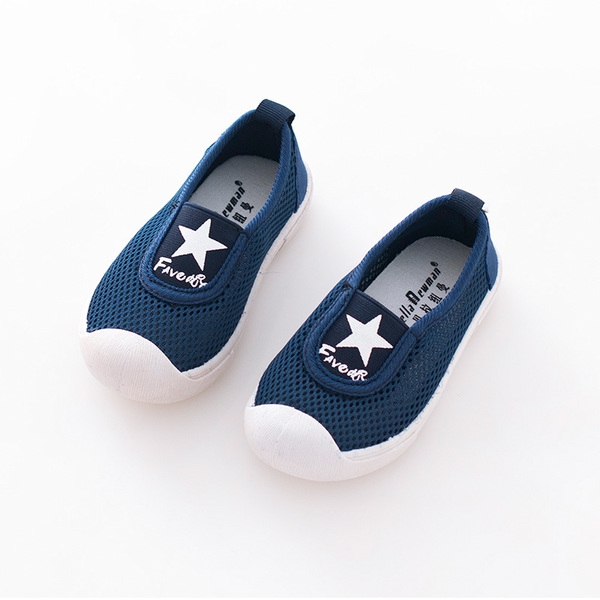 Παιδικά παπούτσια σε μαύρο πράσινο και μπλε χρώμα