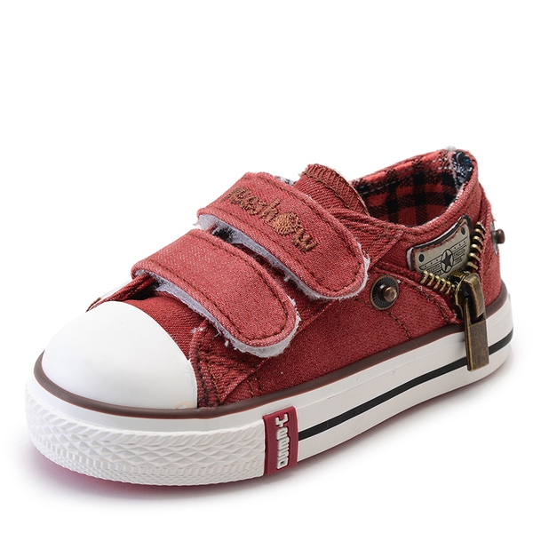 Детски кецове с лепенки изработени от деним - 3 модела 