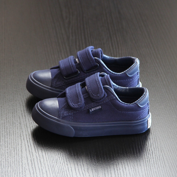 Παιδικά πάνινα παπούτσια για αγόρια με λουράκια βελκρό - 3 μοντέλα