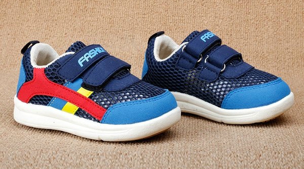 Παιδικά παπούτσια για κορίτσια και αγόρια - 6 μοντέλα