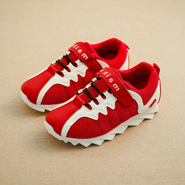 Παιδικά  αθλητικά παπούτσια για κορίτσια - πολλά κορυφαία μοντέλα σε μπλε, κόκκινο, μαύρο και πράσινο