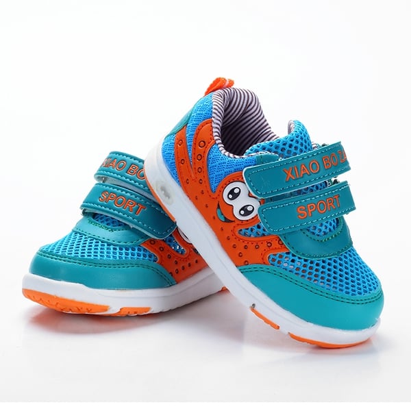 Παιδικά  αθλητικά παπούτσια για κορίτσια και αγόρια - 11 μοντέλα