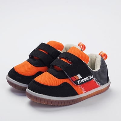 Παιδικά  αθλητικά παπούτσια για κορίτσια και αγόρια - 11 μοντέλα