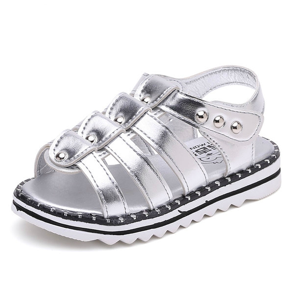 Παιδικό καλοκαιρινό ασημένια και χρυσά σανδάλια για τα κορίτσια - 3 μοντέλα από δερματίνη