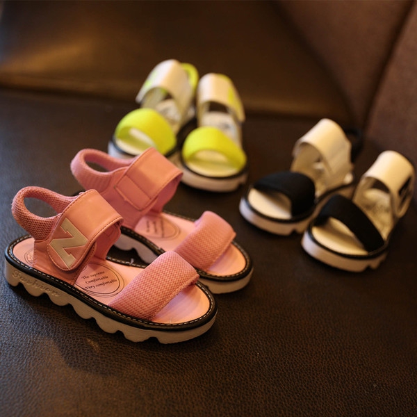 Παιδικά σανδάλια το καλοκαίρι με παχιά πέλματα για τα κορίτσια - ροζ, κίτρινο, μαύρο