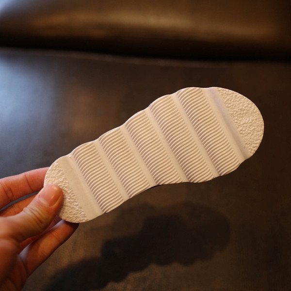 Παιδικά σανδάλια το καλοκαίρι με παχιά πέλματα για τα κορίτσια - ροζ, κίτρινο, μαύρο