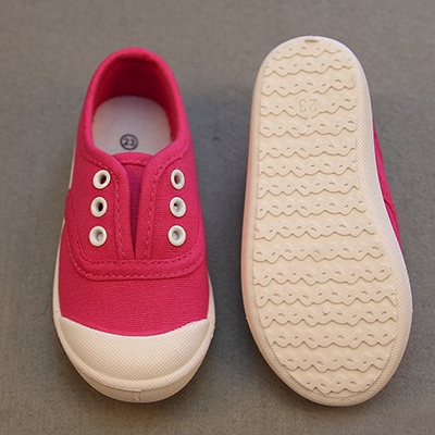 Παιδικά αθλητικά παπούτσια για αγόρια και κορίτσια - 6 μοντέλα