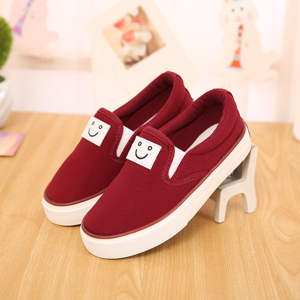 Παιδικά υποδήματα κόκκινα και μπλε για αγόρια