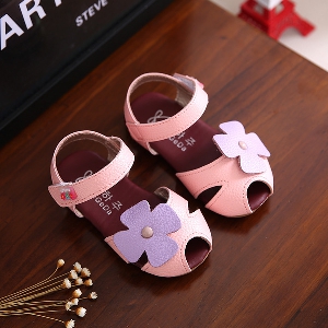 Детски летни сандалки за момичета с цветенце - няколко топ модела - розови, бели и цикламени