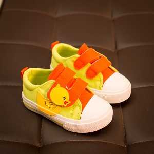 Детски обувки с лепки за момичета с топ анимации - Хелоу кити, патенце - син, розов, жълт