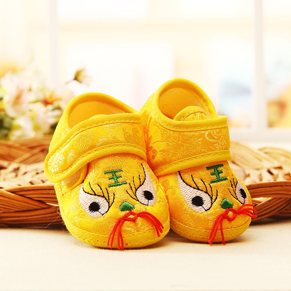 Детски бебешки буйки в различни модели и цветове