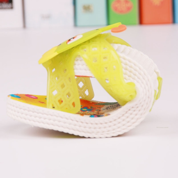 παντόφλες παιδιών για τα αγόρια - 6 μοντέλα με κινούμενες εικόνες των χαρακτήρων