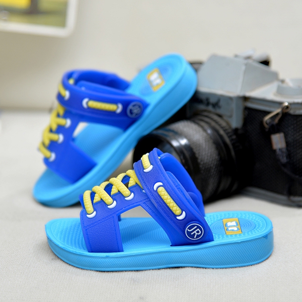 2 σε 1 παντόφλες και σανδάλια με πλαστές συνδέσεις σε μπλε, ροζ, κίτρινο και πράσινο για τα αγόρια