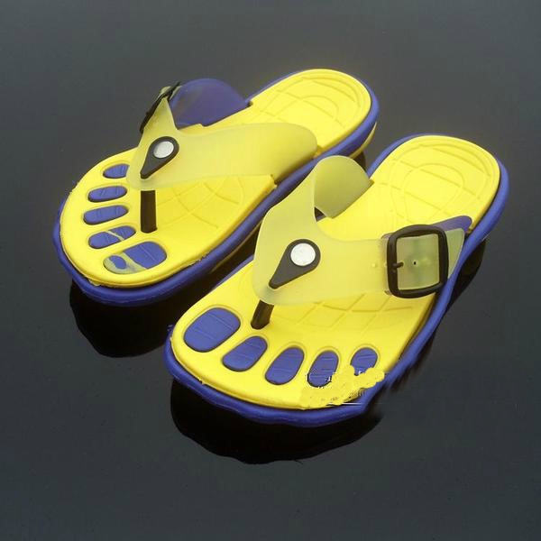 παιδιών καλοκαιριού παντόφλες - 2 μοντέλα για τα αγόρια