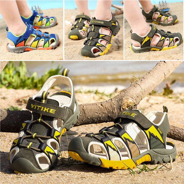 Сандали за деца и юноши-два модела.