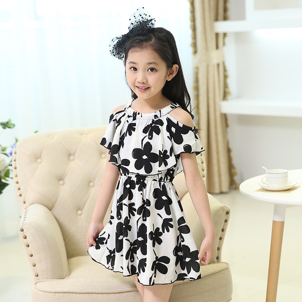 Детски летни черно-бели рокли на цветенца - уникален продукт за момичета - 2 модела