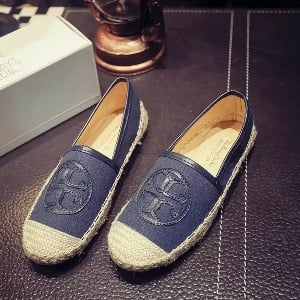 Γυναικεία loafers δύο μοντέλα οκτώ χρώματα