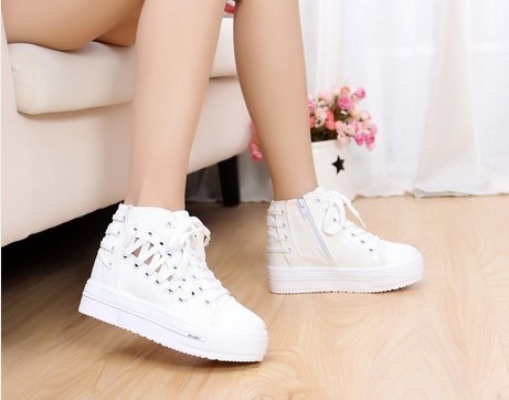 Дамски кецове с дантела - 12 различни модела