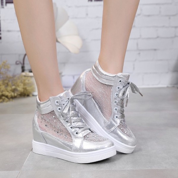 Дамски кецове с дантела - 12 различни модела