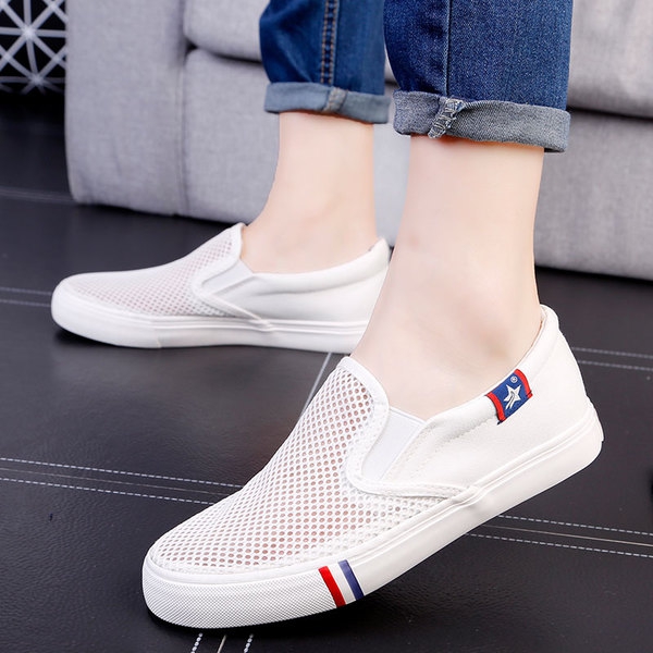 Дамски мокасини от искуствена кожа черен и бял цвят