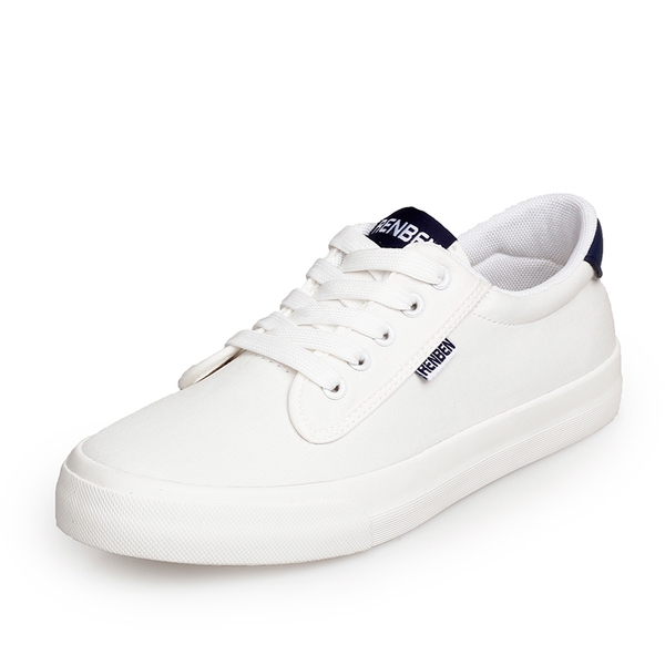 Дамски кецове в бял,черен и розов цвят.