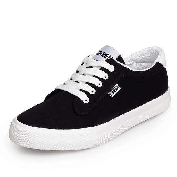 Дамски кецове в бял,черен и розов цвят.