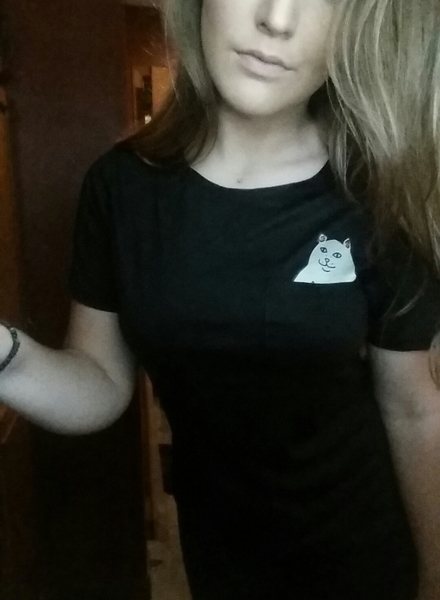 Дамска пролетна блуза с джоб с коте в различни цветове