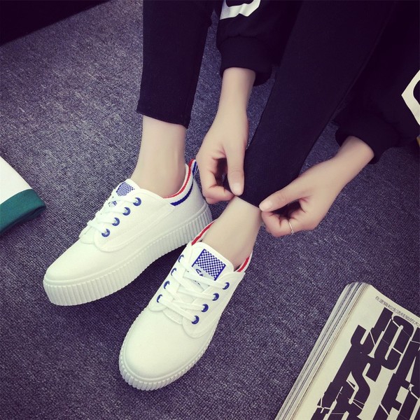 Ежедневни дамски кецове в 3 различни цветови комбинации