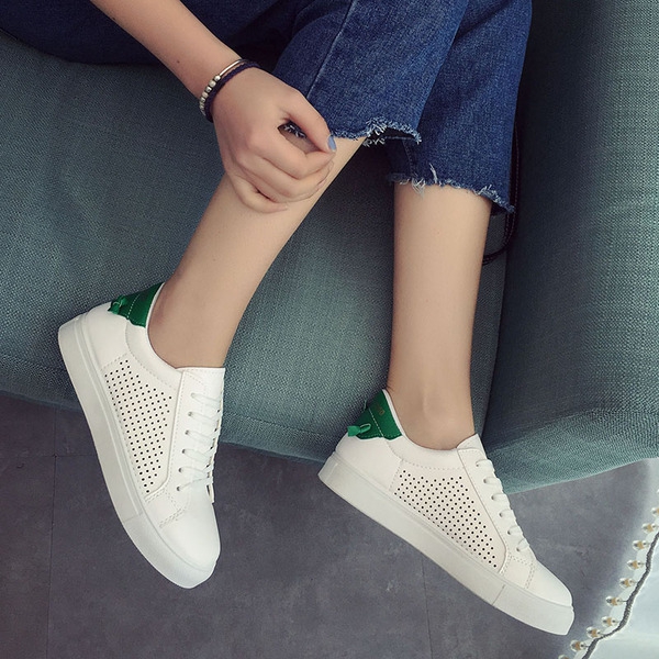 Ежедневни дамски кецове от изкуствена кожа в 5 различни модела