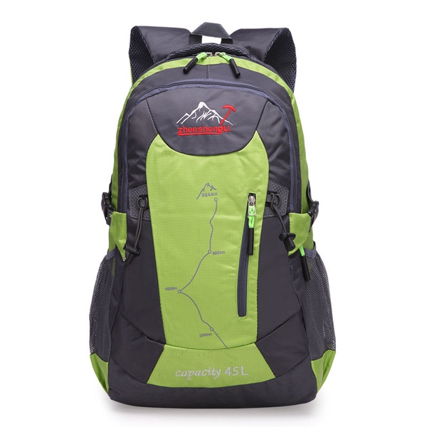 Водоустойчива туристическа раница осем модела.