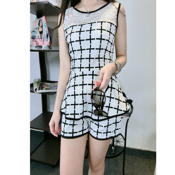 Дамски летен  комплект потник и къси панталони