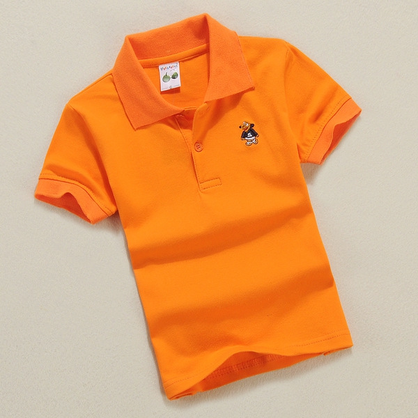 Детски памучни тениски с яка в седем топли цвята.