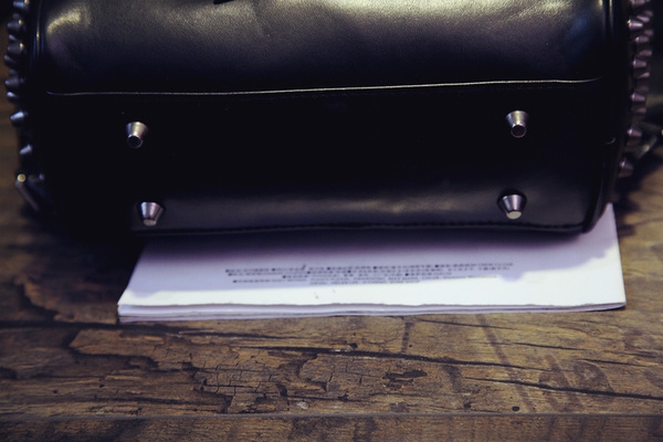 Дамски раници в 2 размера - тип зебра