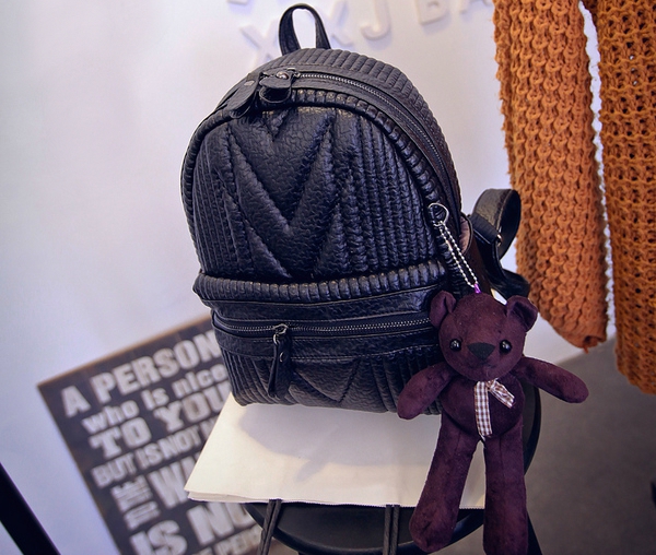 Дамски раници от изкуствена кожа - черен,сребрист и червен цвят 