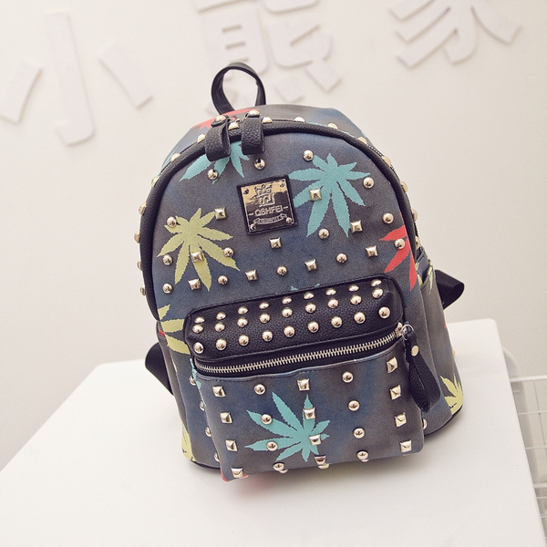 Τσάντες Χρωματιστά γυναικών από δερματίνη σε δύο μοντέλα