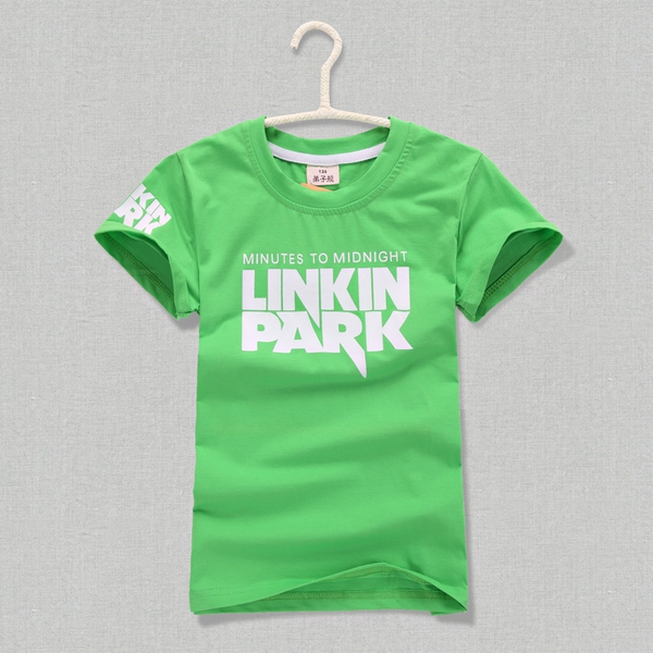 Памучни тениски за момчета в бял,жълт,зелен и син цвят.