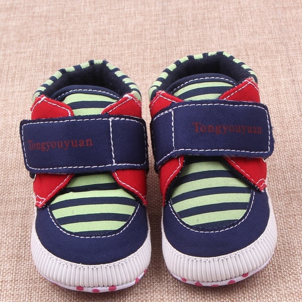 Бебешки обувки за прохождане в  два цвята