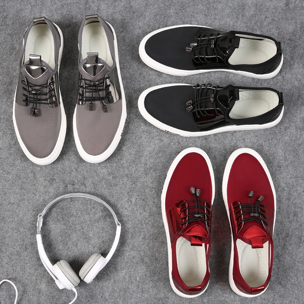 Ανδρικά παπούτσια - Τύπος KEC σε τρία χρώματα