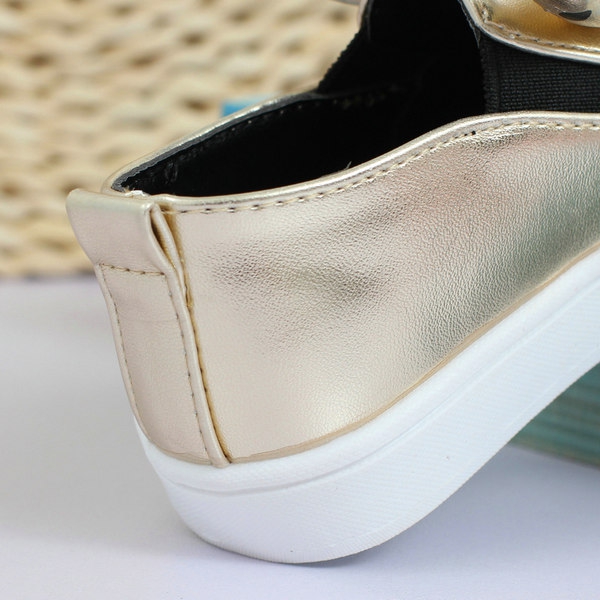 Παιδικά παπούτσια για μικρά και μεγάλα κορίτσια - ροζ και χρυσό χρώμα