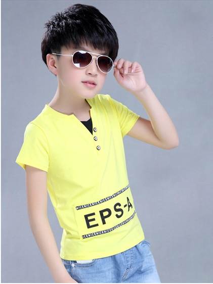 Тениски за момчета в пет свежи цвята.