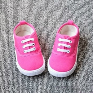 Бебешки обувки за момчета и момичета 18 модела