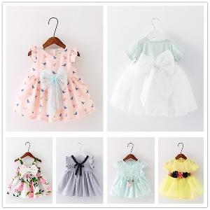 Бебешки рокли разнообразни модели 
