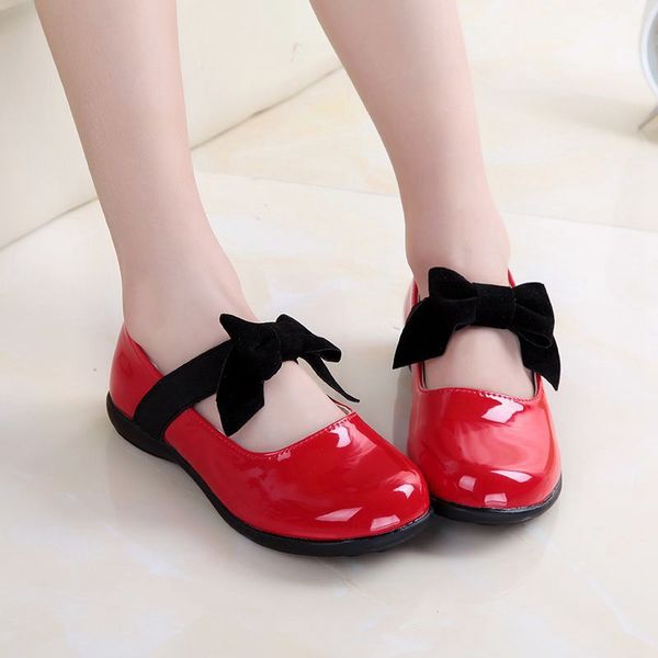 Детски лачени обувки за момичета - златисти, лилави, червени, черни 