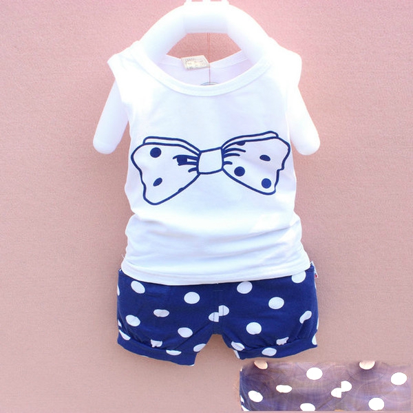 Бебешки летни комплекти за момичета в свежи цветове и модели.