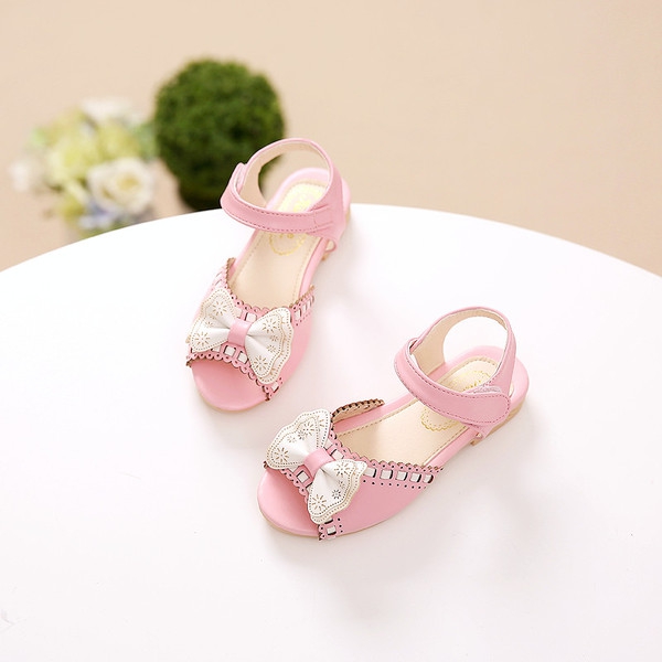 Детски летни сандали за малки и пораснали момичета - кремави, сини, розови с цветенца