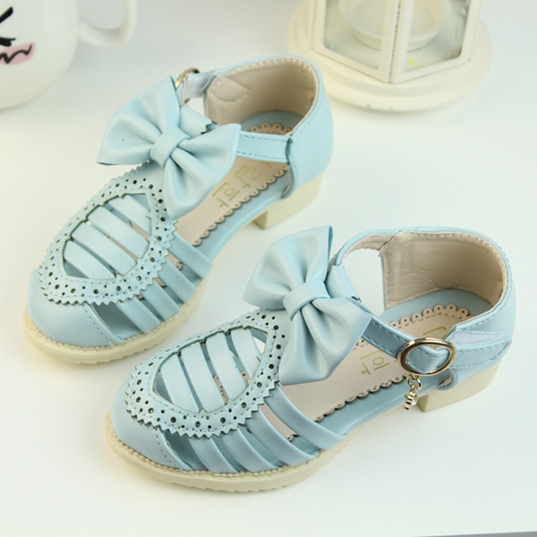 Детски сандали подходящи и за танци - с лепки и дантела, от изкуствена кожа - за малки и големи момичета, тийнеджърки