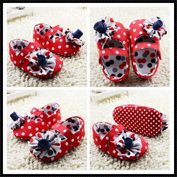 Бебешки меки обувки - подходящи за прохождане на бебета